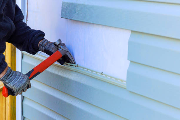 Reliable Emergency Siding Repair contractor in Riverview, SC by Squared Siding